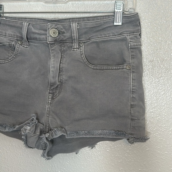 AMERICAN EAGLE Women's Gray Hi-RIse Shortie Shorts Size 8 - Picture 4 of 7